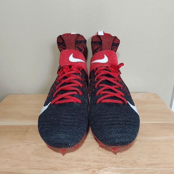 Nike Alpha Menace Elite 2 Flyknit Football Cleats Red Black BV2077-009 Mens 10.5 - Picture 2 of 7